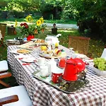 Bed & Breakfast Cascina Cin Cin *