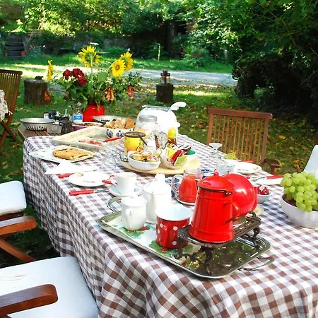 Bed & Breakfast Cascina Cin Cin *